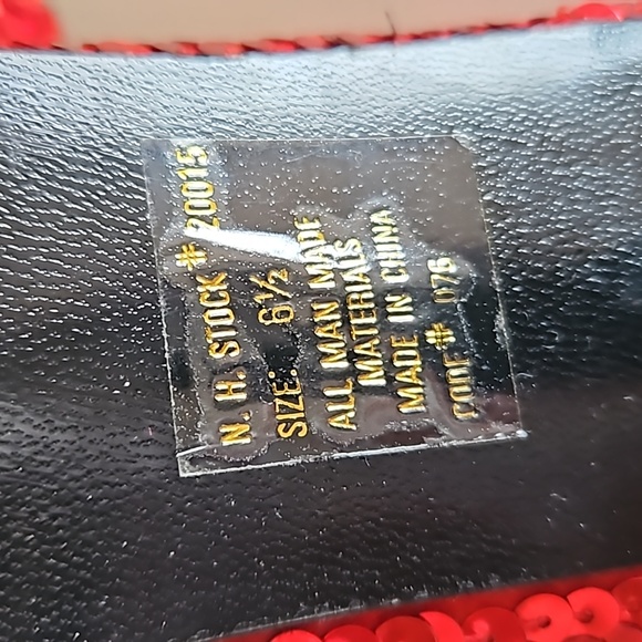 ❤️💋Vintage Red sequined 6 1/2 never worn 👠 heels💋❤️ - Picture 7 of 8